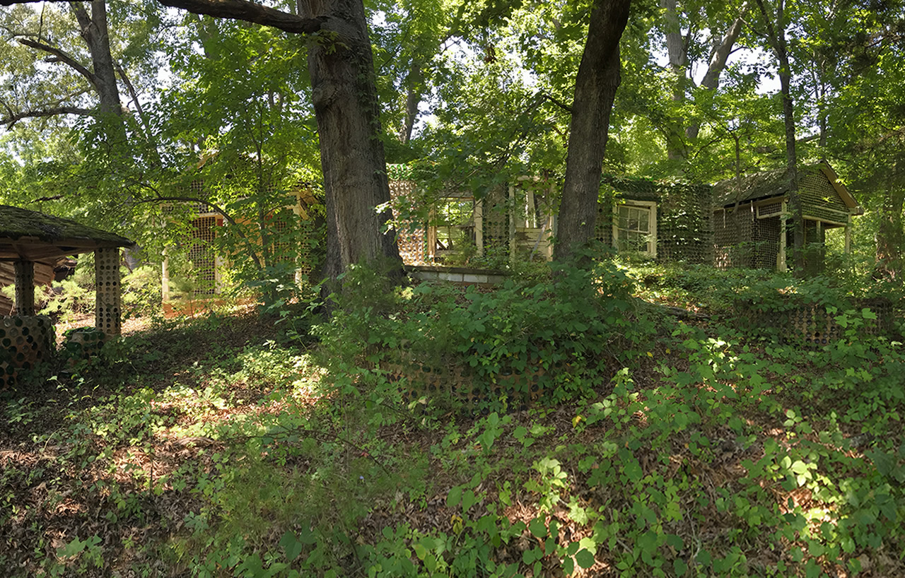 Charlie Yelton's Bottle Houses