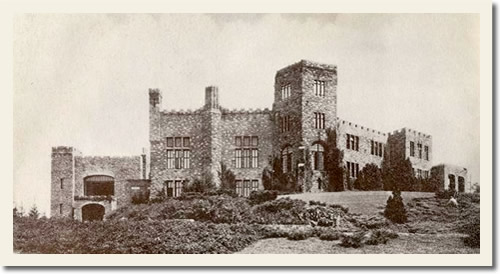 Overlook Mansion, Overlook Castle or Seely’s Castle in Asheville – Greetings from the Past